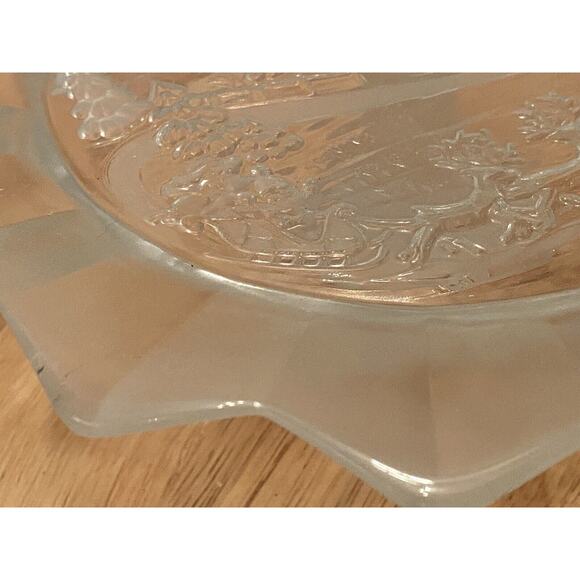 Mikasa Holiday Classic Winter Dreams Crystal Footed BON BON Cake Platter 9 1/4" - Picture 4 of 9